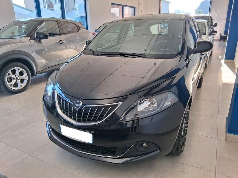 Lancia Ypsilon 1.0 FireFly 5 porte S&S Hybrid Ecochic Gold