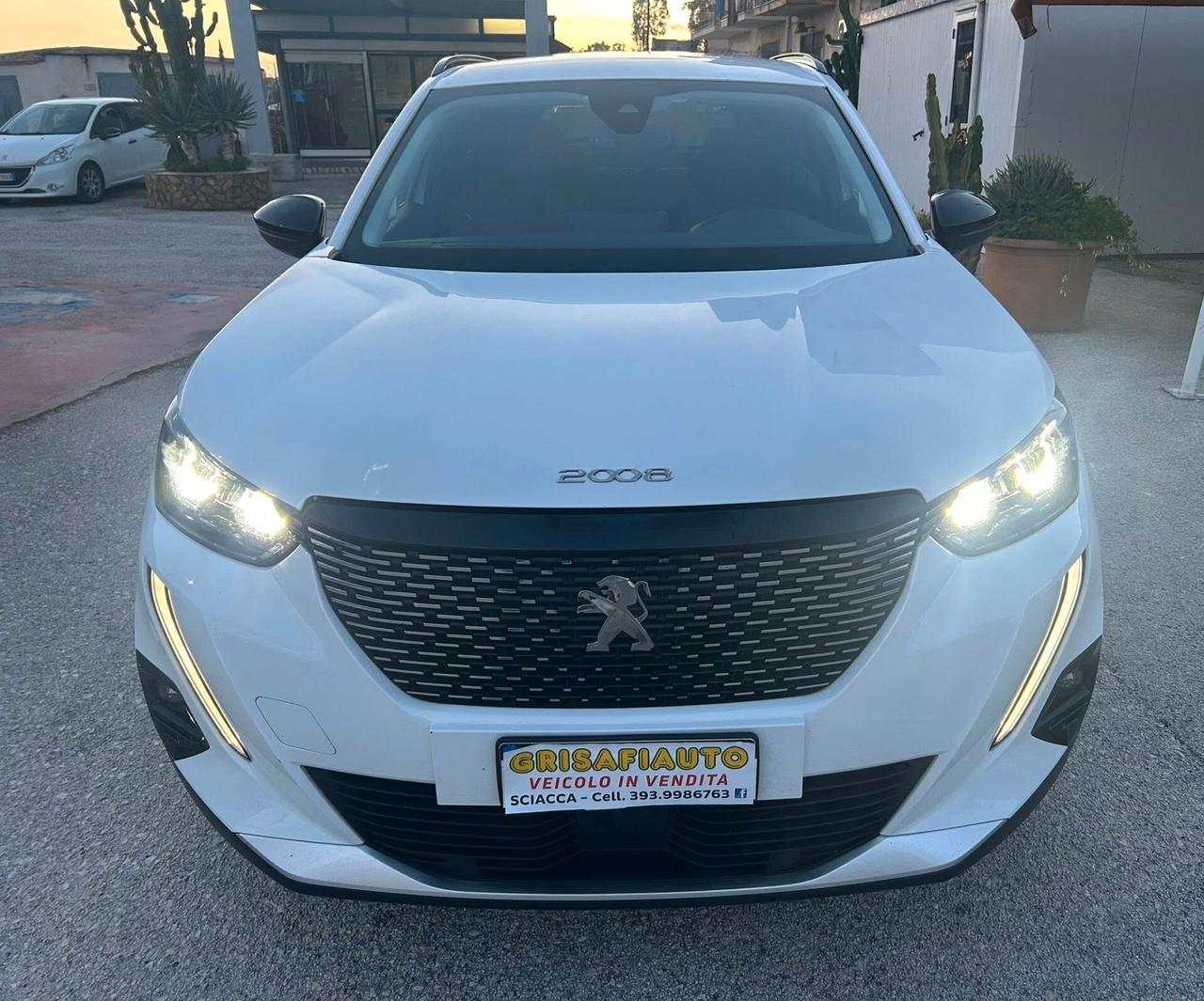 Peugeot 2008 1.5BlueHDi 110 cv 2021