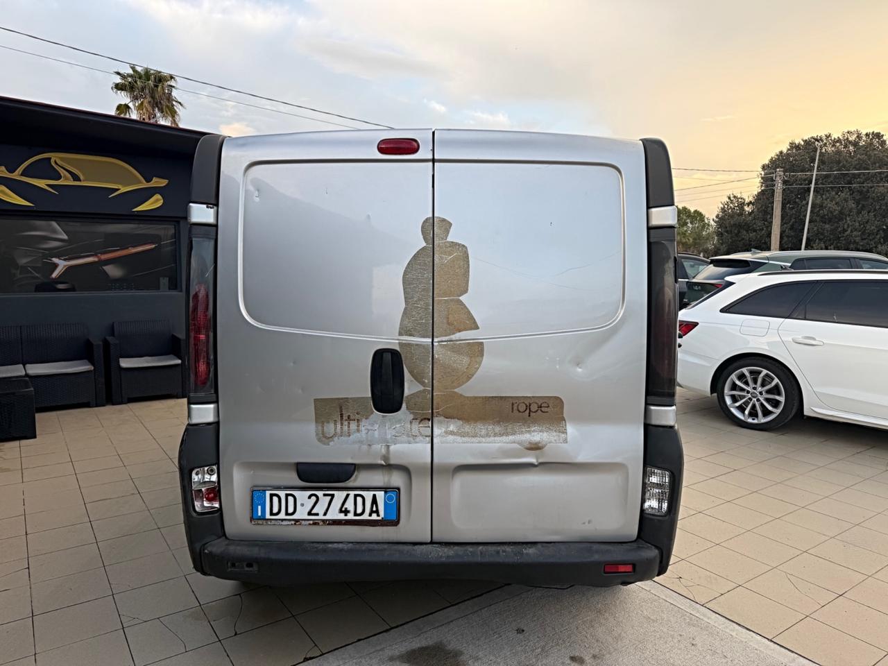 Opel Vivaro 27 1.9 CDTI/100CV PC-TN Combi