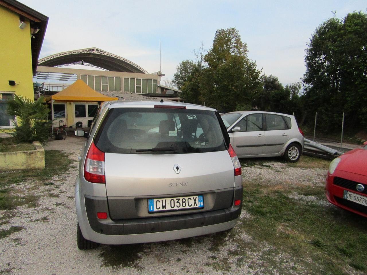 Renault Scenic Scénic 1.6 BZ appena preparata