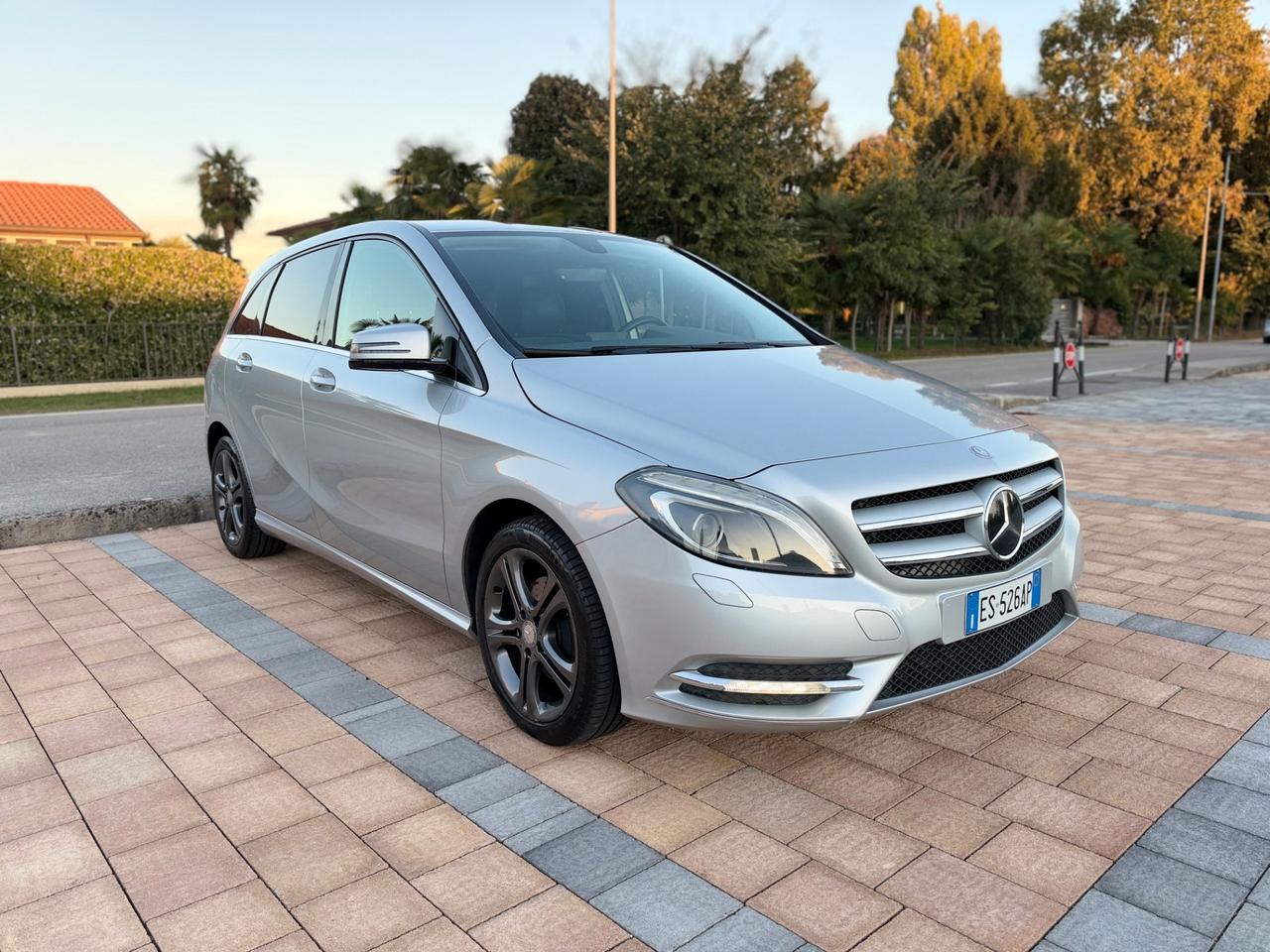Mercedes-benz B 180 CDI Premium