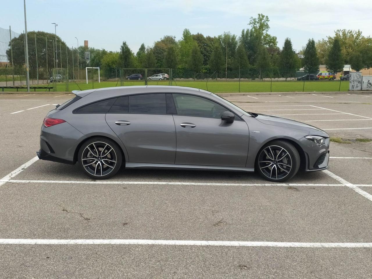 Mercedes-Benz CLA 35 AMG CLA Shooting Brake #12044