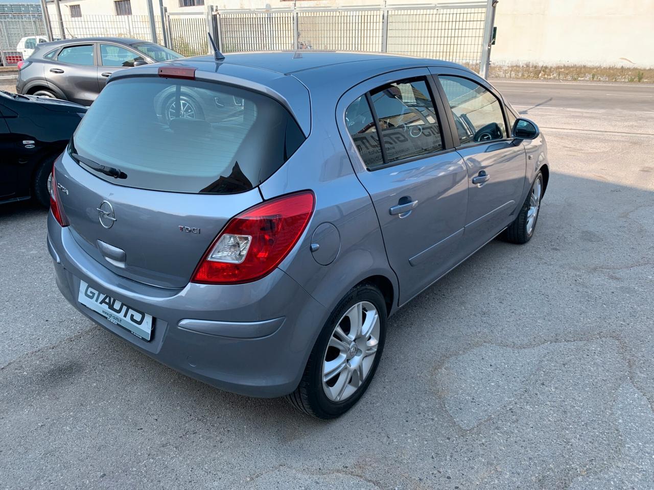 Opel Corsa 1.3 Diesel 90CV 5P.