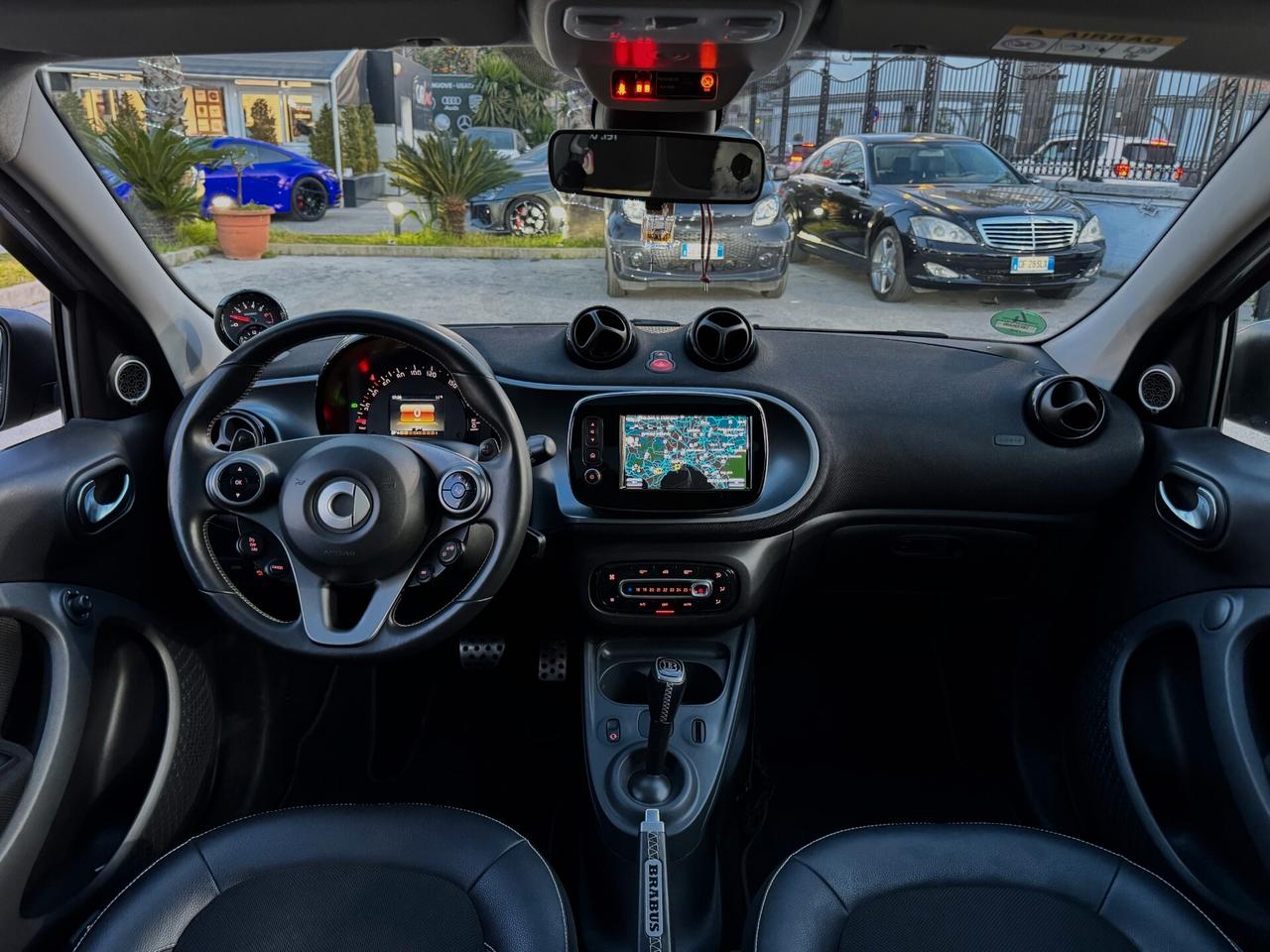 Smart forFour 0.9 T BRABUS 109CV TETTO CAM JBL