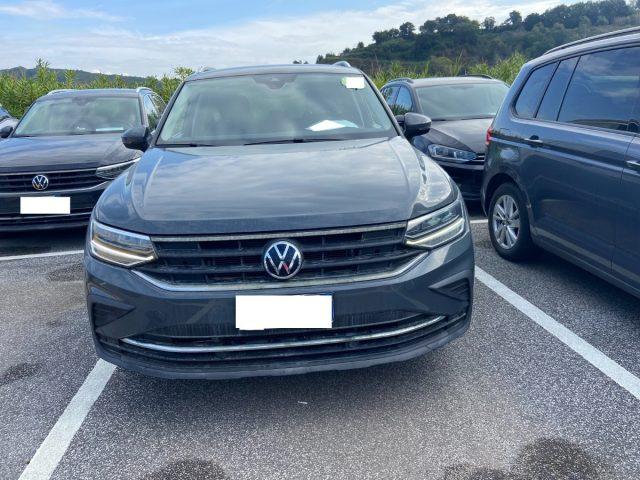 VOLKSWAGEN Tiguan 2.0 TDI 150 CV SCR DSG Life