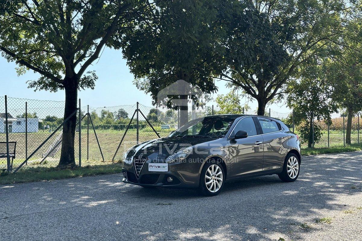 ALFA ROMEO Giulietta 1.6 JTDm-2 105 CV Distinctive