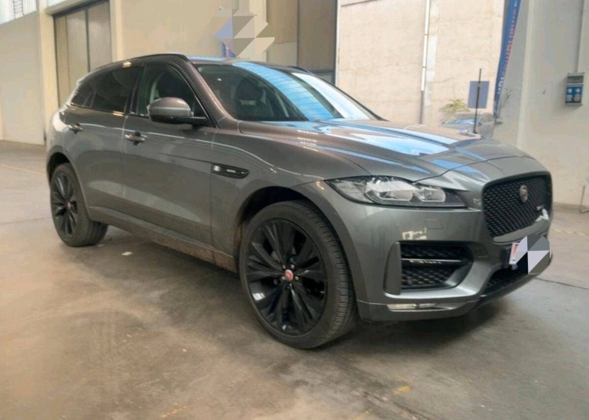 Jaguar F-Pace 2.0 D 180 CV AWD aut. R-SPORT 2018
