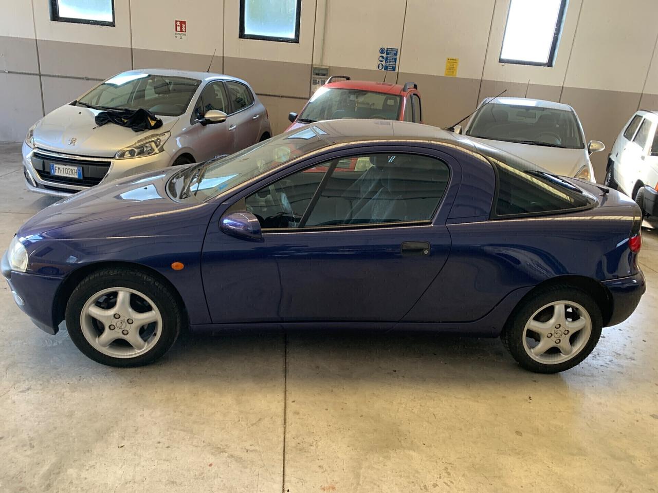 Opel Tigra 1.4i 16V cat