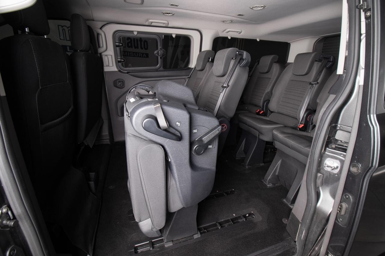 Ford Tourneo Custom 2.0 Tdci 9 Posti Auto 170cv L2h1