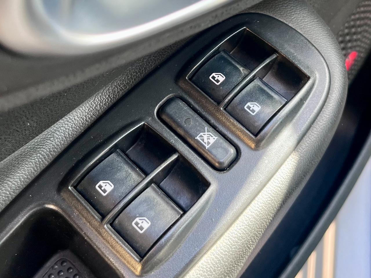 Fiat 500L 1.6 Multijet 120cv Trekking Beats 2015