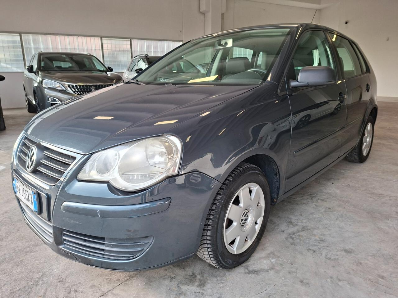 Volkswagen Polo 1.2 5p. Trendline