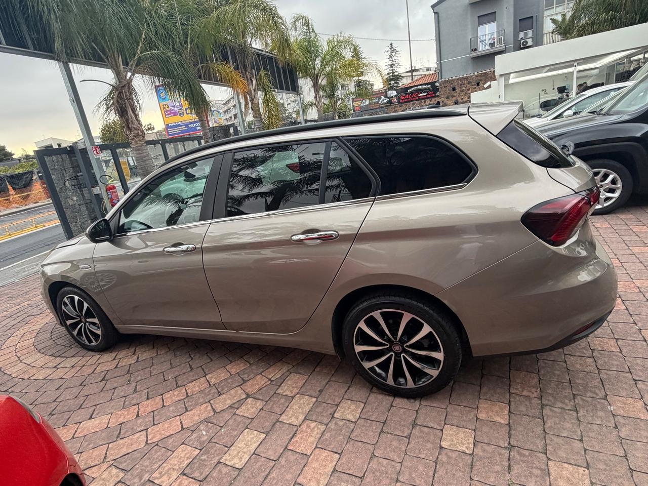Fiat Tipo 1.6 Mjt S&S SW Business promo settimanale prezzo 8990