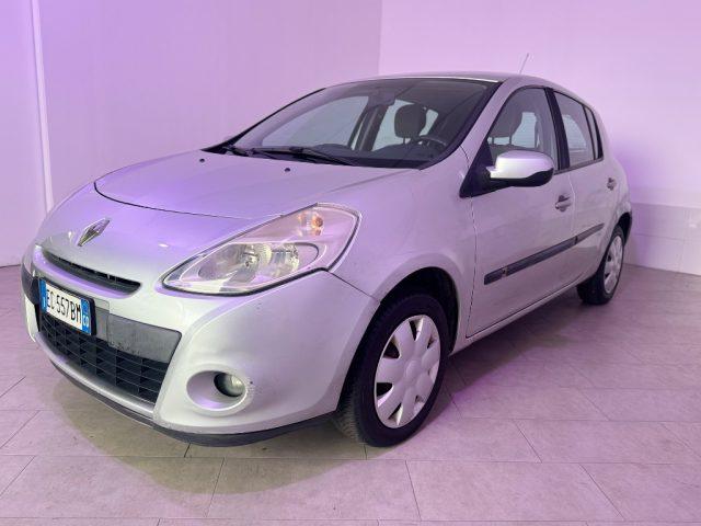 RENAULT Clio 1.2 16V. 5 porte Luxe