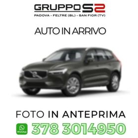 VOLVO XC60 B4 (d) AWD Geartronic Momentum Pro/Park Assist