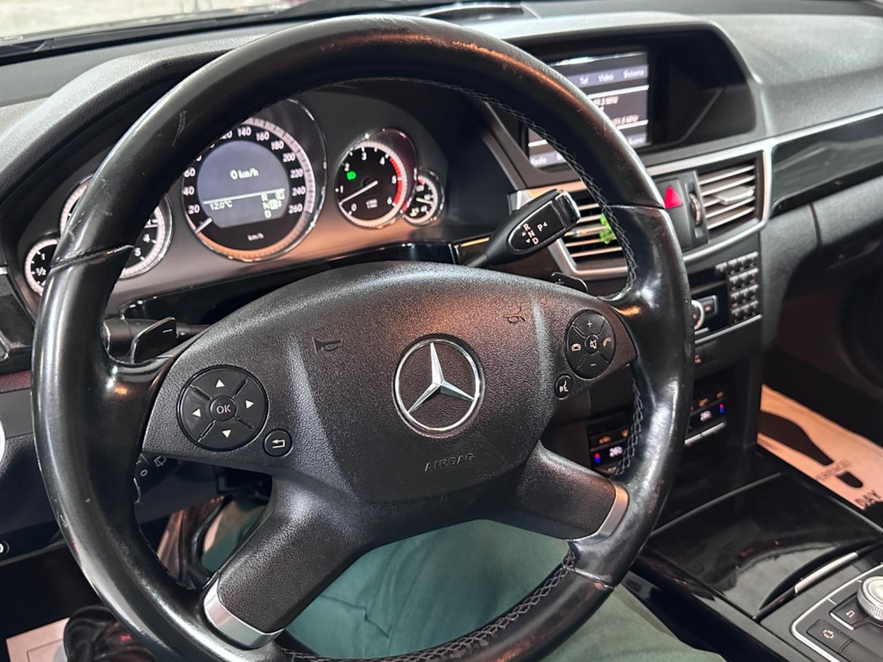 Mercedes-benz E 350 4MATIC BlueEFFICIENCY Avantgarde