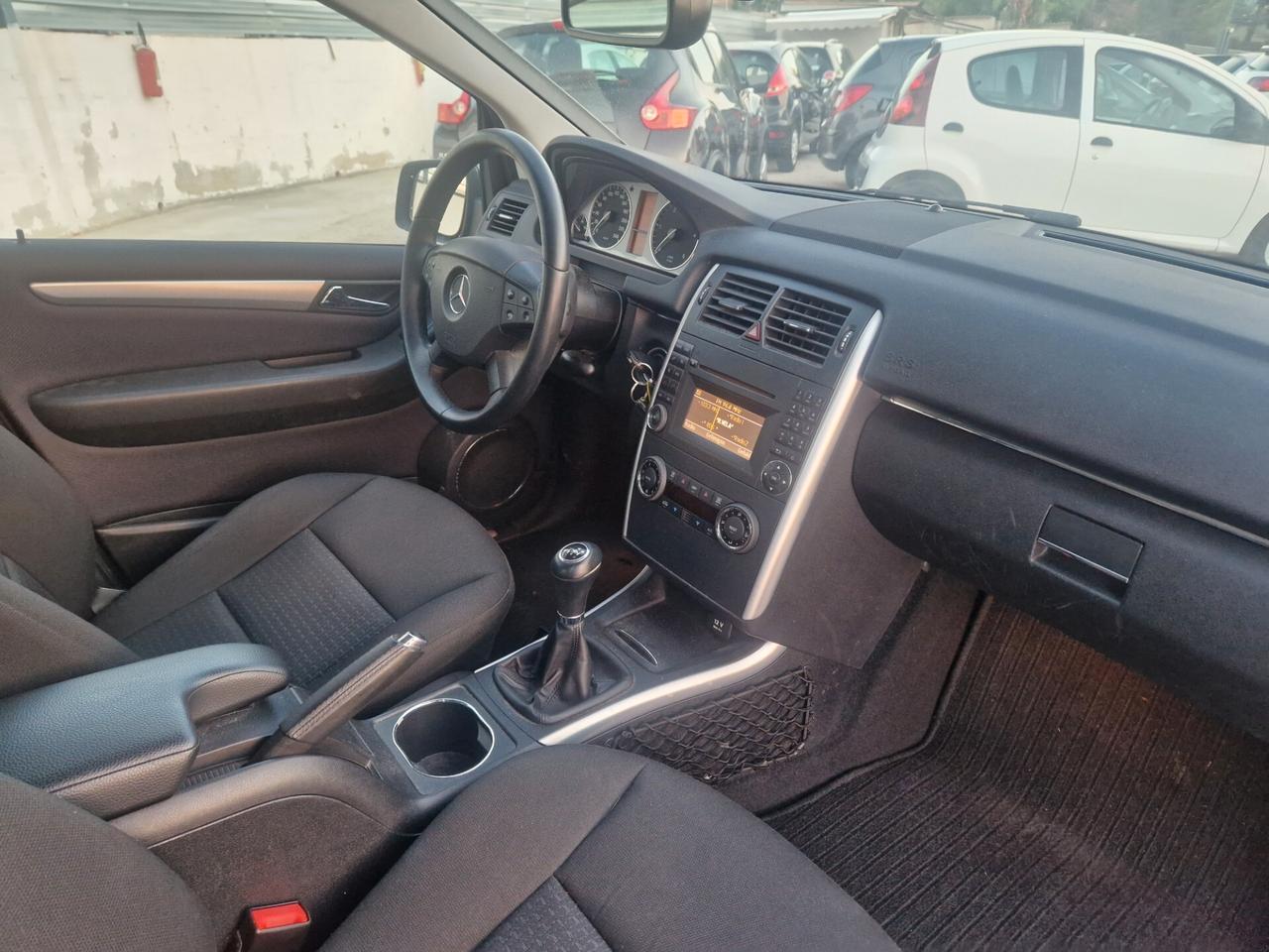 Mercedes-benz B 180 CDI Premium
