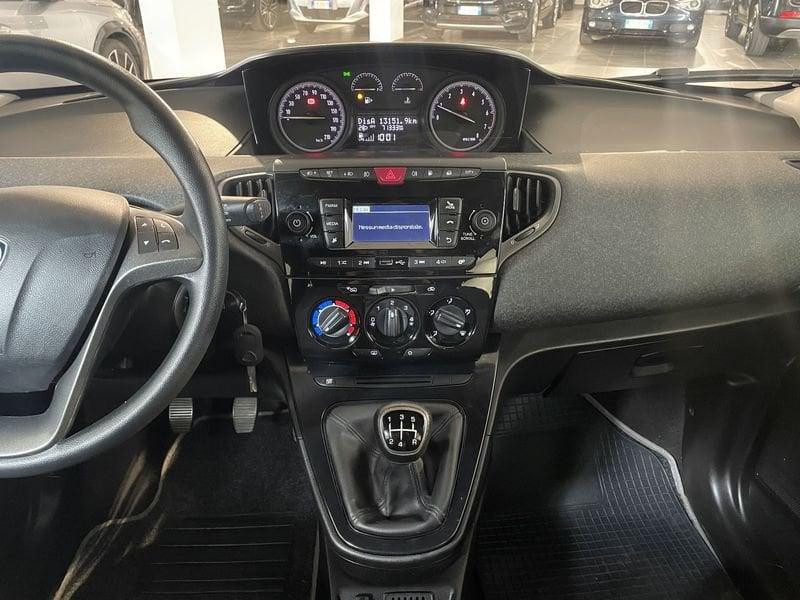 Lancia Ypsilon 1.2 69 CV 5 porte GPL Ecochic Gold