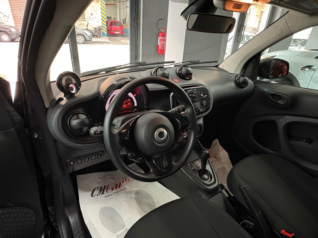 smart forTwo EQ Pure 22kW ITALIANA
