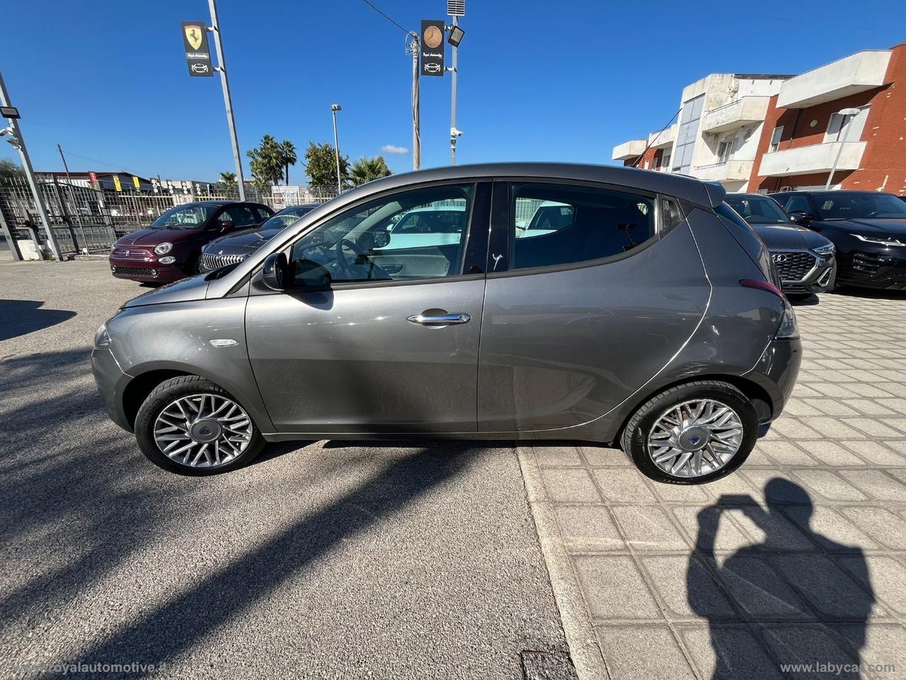 LANCIA Ypsilon 1.2 69 CV 5p. S&S Platinum