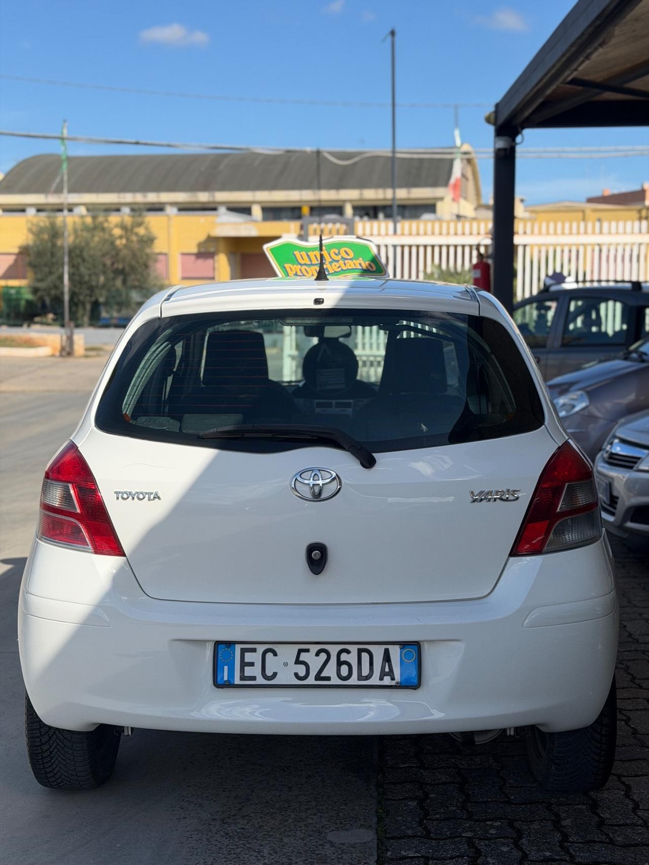 Toyota YARIS 1.0 BENZINA 2010 - SERVICE TOYOTA