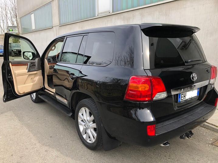 Toyota Land Cruiser J20 VDJ 200 M