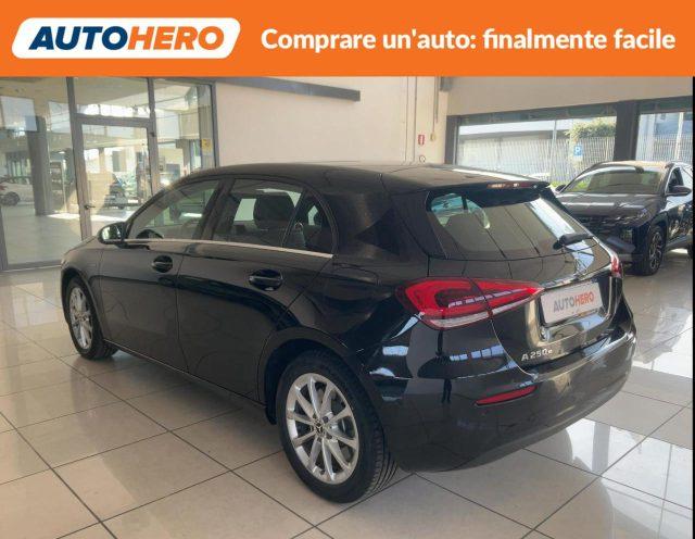 MERCEDES-BENZ A 250 e Automatic EQ-Power Business