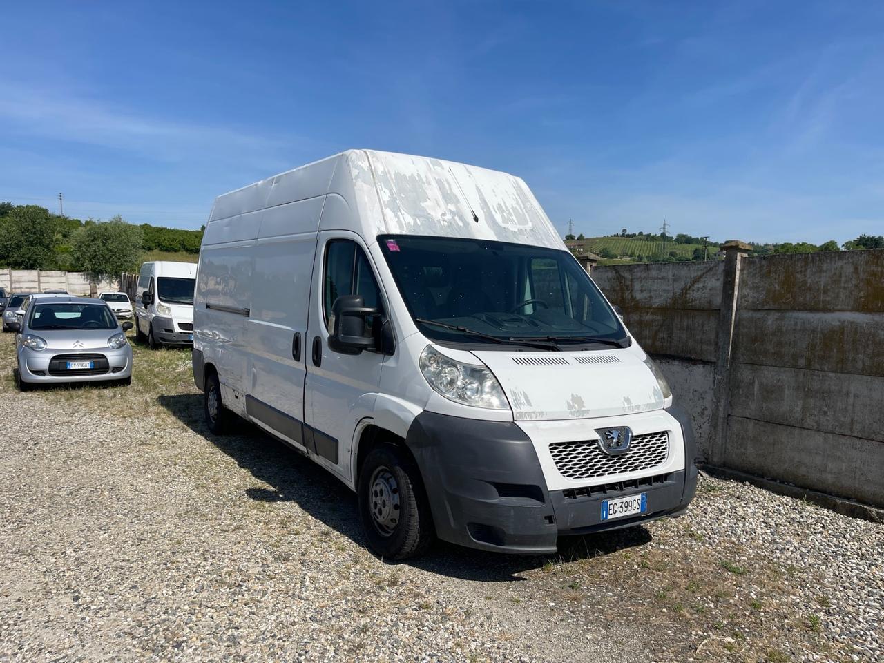 Peugeot Boxer 2200 HDI 335 PLM TA