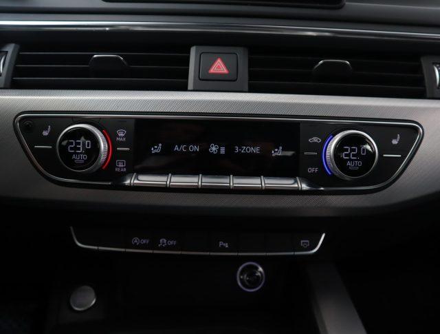 AUDI A4 Avant 2.0 TDI 150CV Design *PROMO PARISI GROUP*