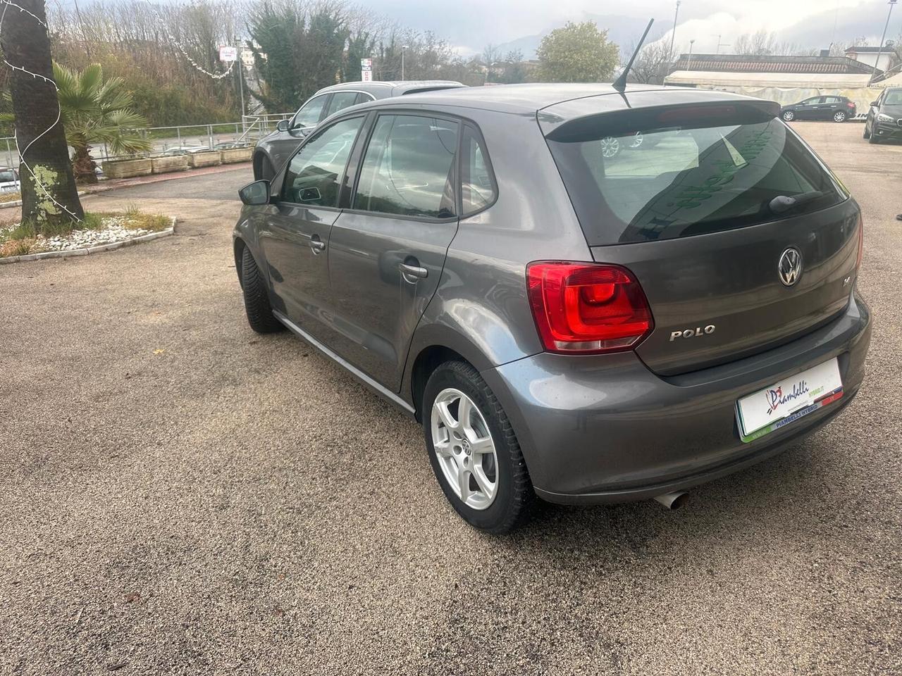 Volkswagen Polo 1.4 5 porte Highline NEOPATENTATI