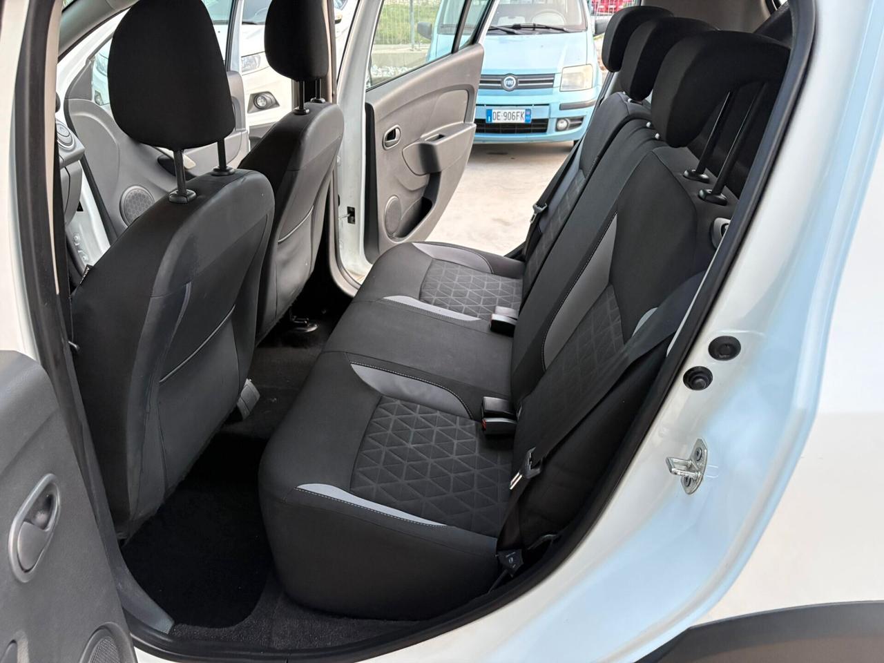 Dacia Sandero 1.5 dCi 8V 75CV Start&Stop Lauréate