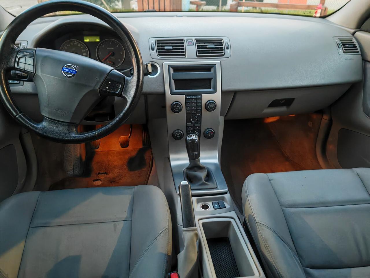 Volvo V50 2.0 D cat Momentum