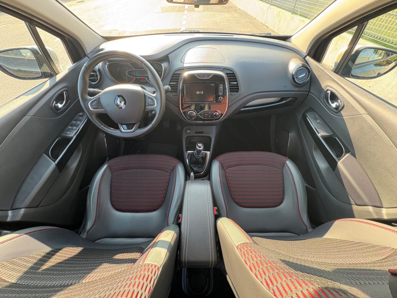 Renault Captur dCi 8V 110 CV Start&Stop Energy 2016 Euro 6