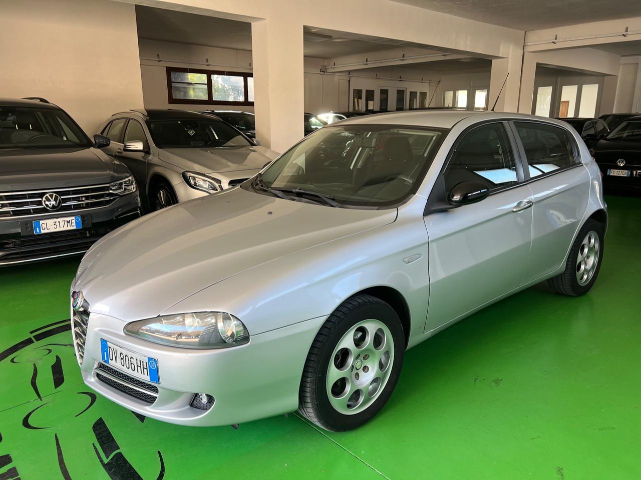 Alfa Romeo 147 1.9 JTD (120) 5 porte Moving