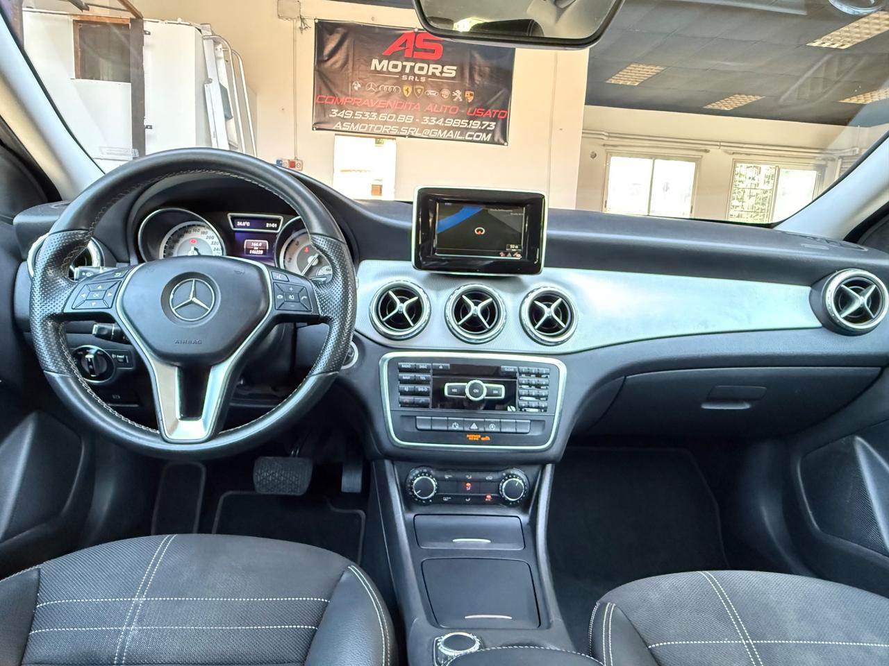 Mercedes-benz GLA 200 CDI Premium