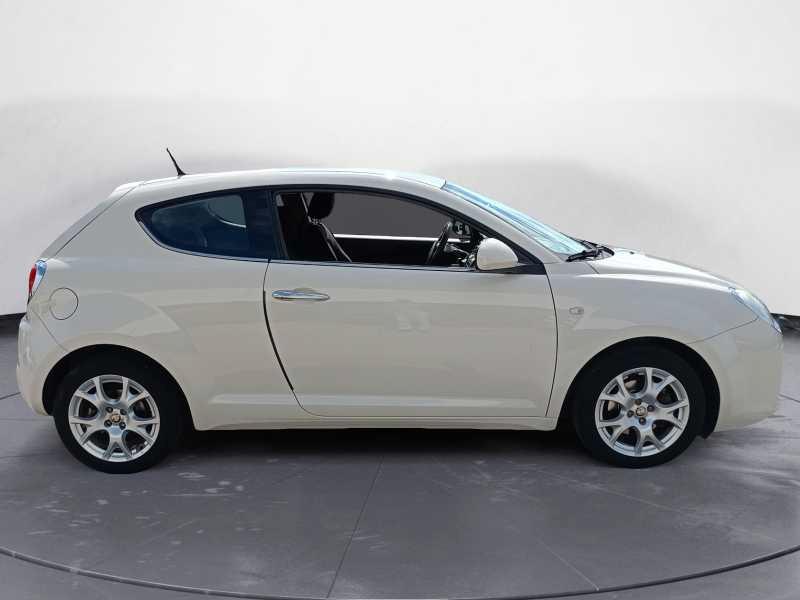 ALFA ROMEO MiTo 1.4 tb Distinctive Premium Pack Gpl 120cv