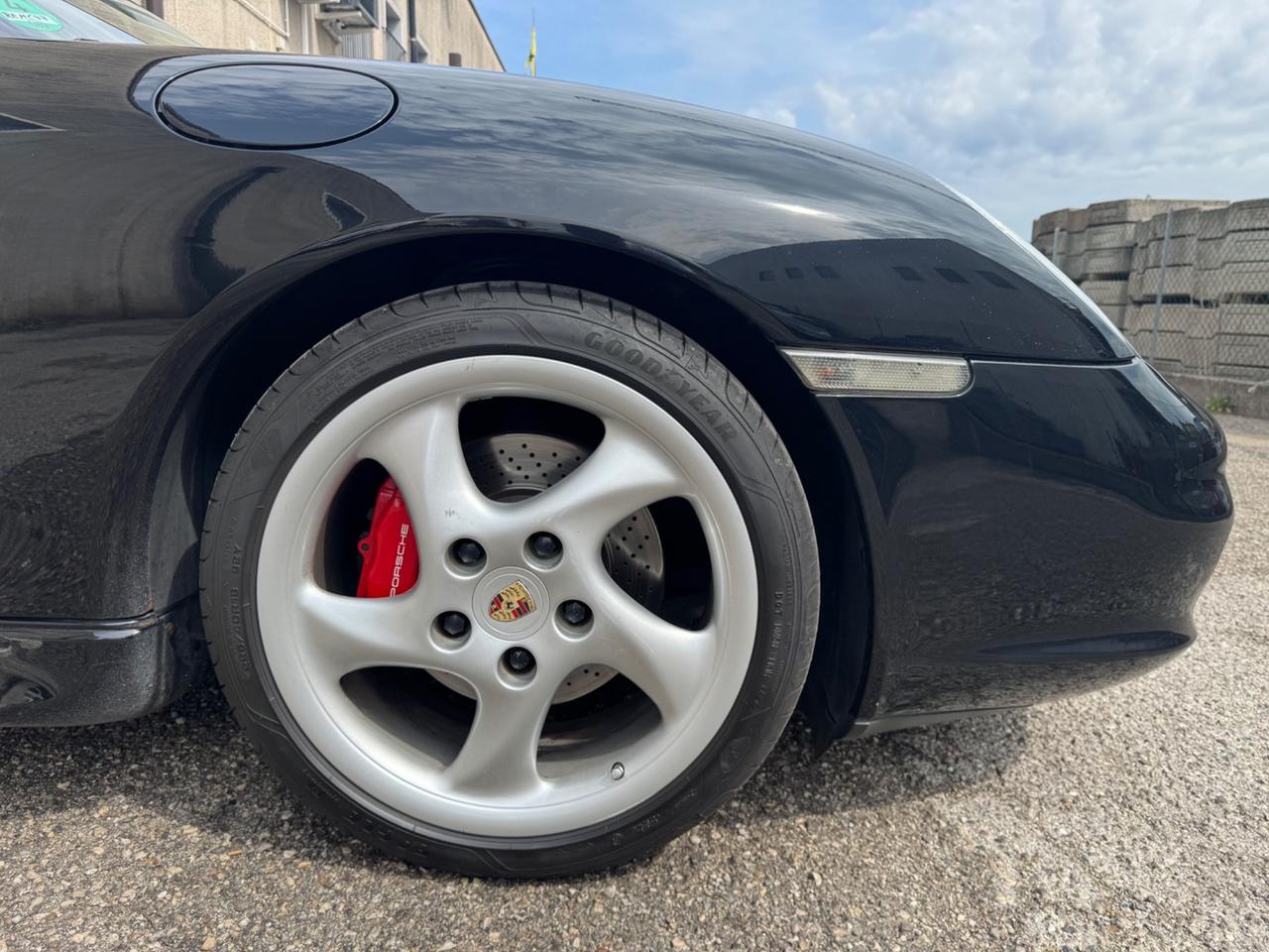 Porsche 911 Carrera Cabriolet