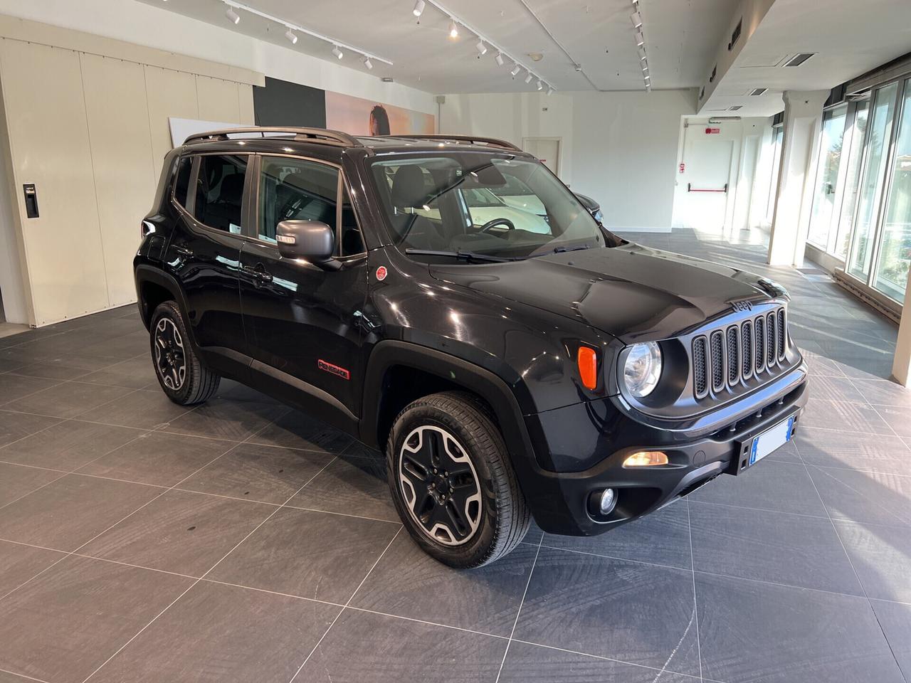 Jeep Renegade 2.0 Mjt 170CV 4WD Active Drive Low Trailhawk