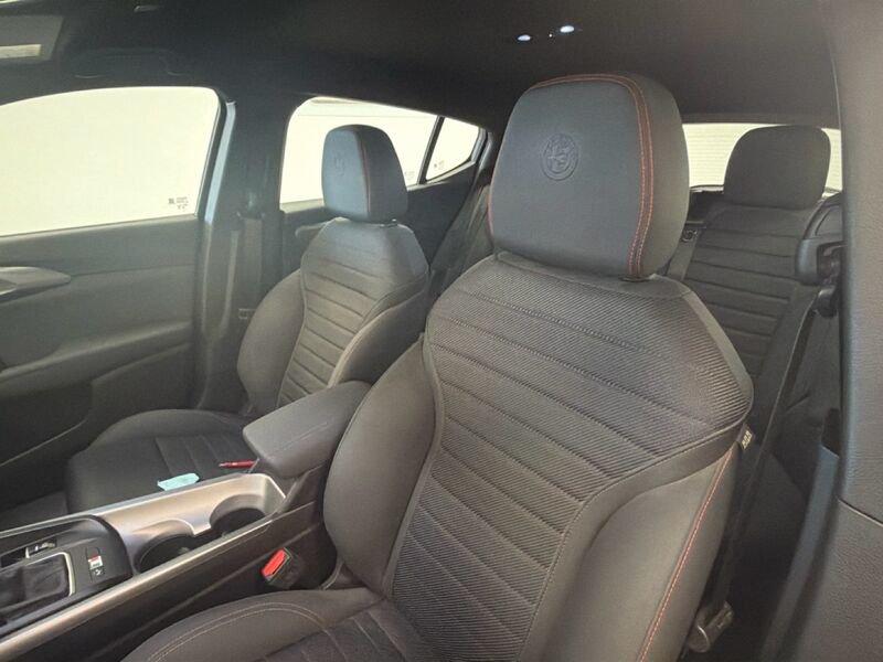 Alfa Romeo Tonale 1.5 130cv Hybrid TCT7 Sprint