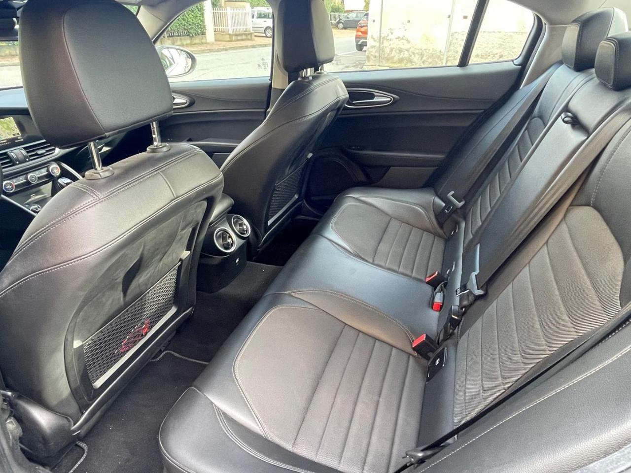 ALFA ROMEO Giulia 2.2 Turbodiesel 150 CV AT8 Super