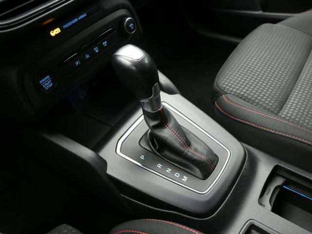 FORD Focus 1.0 EcoBoost Hybrid 155 CV Powershift SW ST-line