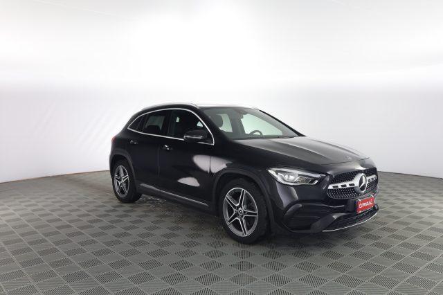 MERCEDES-BENZ CLA sse GLA GLA 180 d Automatic Premium
