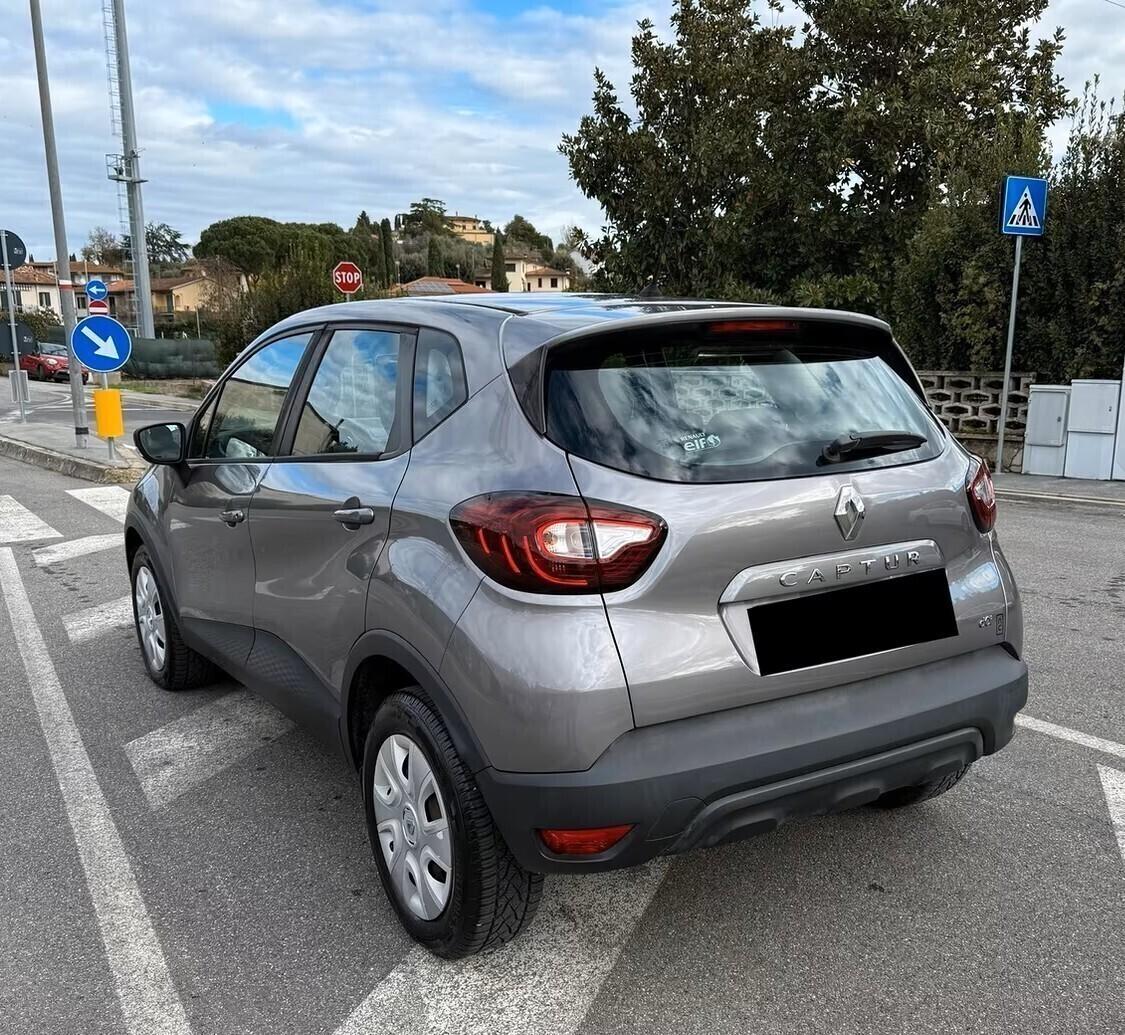 RENAULT CAPTUR 1,5 dCi-UNICO PROP-EURO 6B-2 REVISI