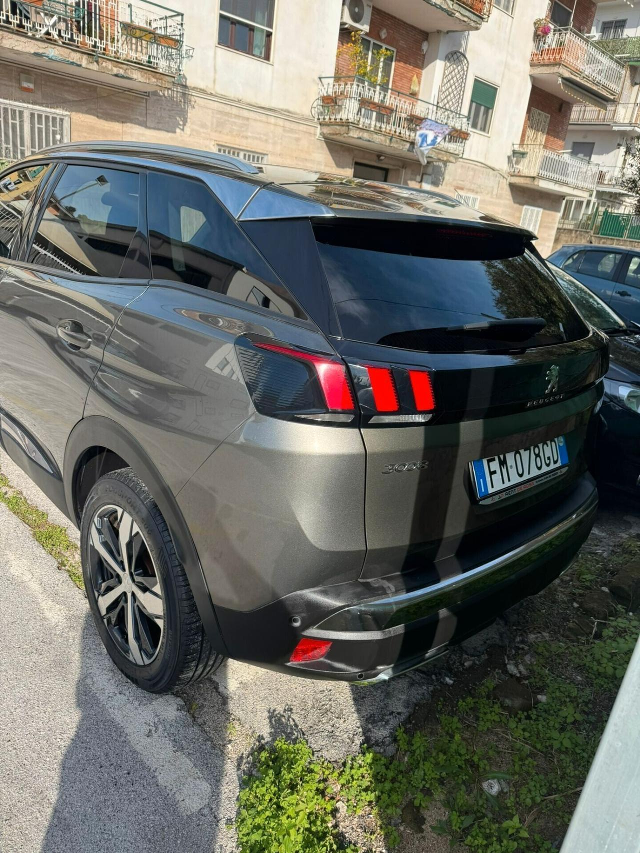 Peugeot 3008 BlueHDi 120 S&S Business