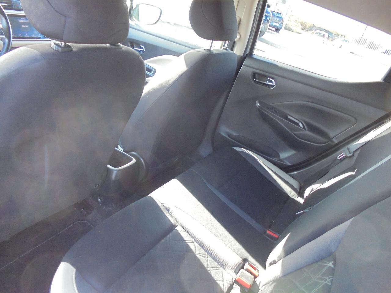 Nissan Micra IG-T 100 AUTOMATICA Xtronic 5 porte N-Connecta