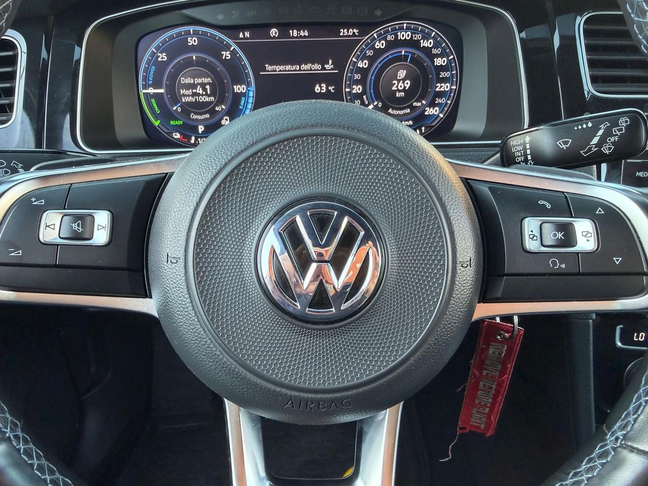 Volkswagen Golf 1.4 TSI GTE PHEV Executive #10313