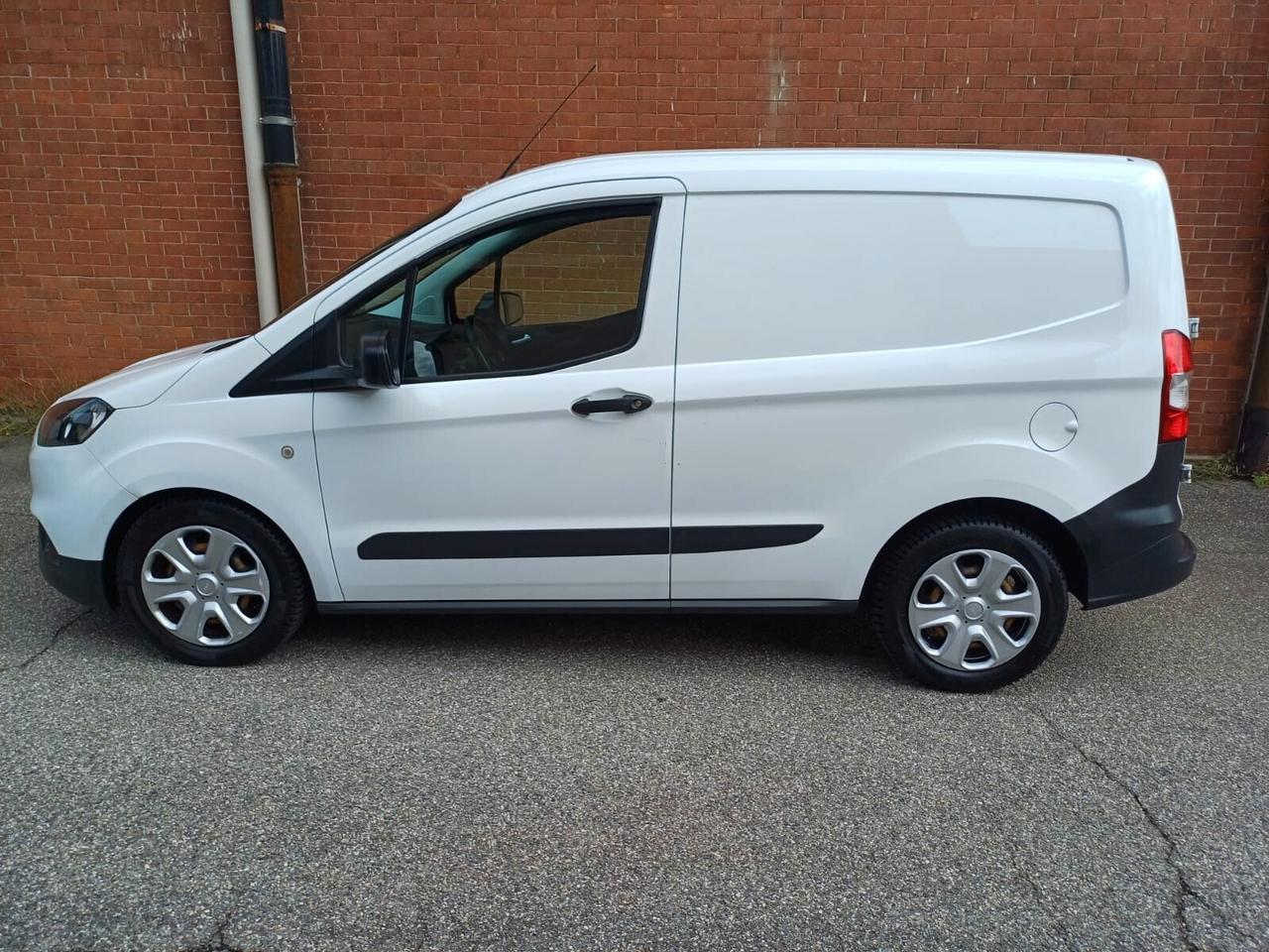 Ford Transit Courier Transit Courier 1.5 TDCi 100CV Van Trend