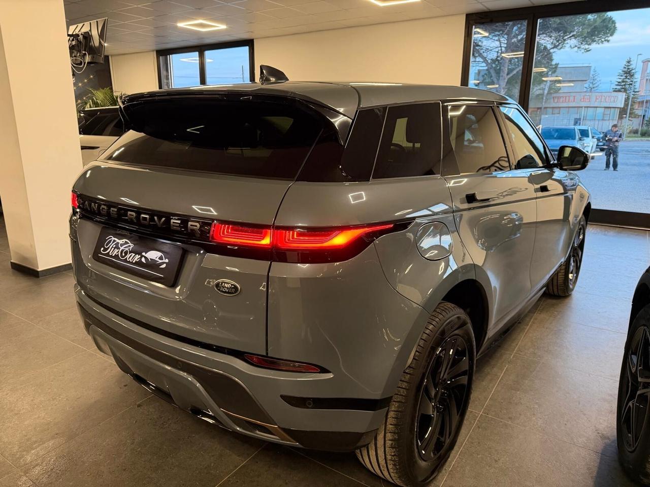RANGE ROVER EVOQUE R-DYNAMIC 2.0D MHEV AWD 163CV PELLE NAVI CAM ANNO 2023