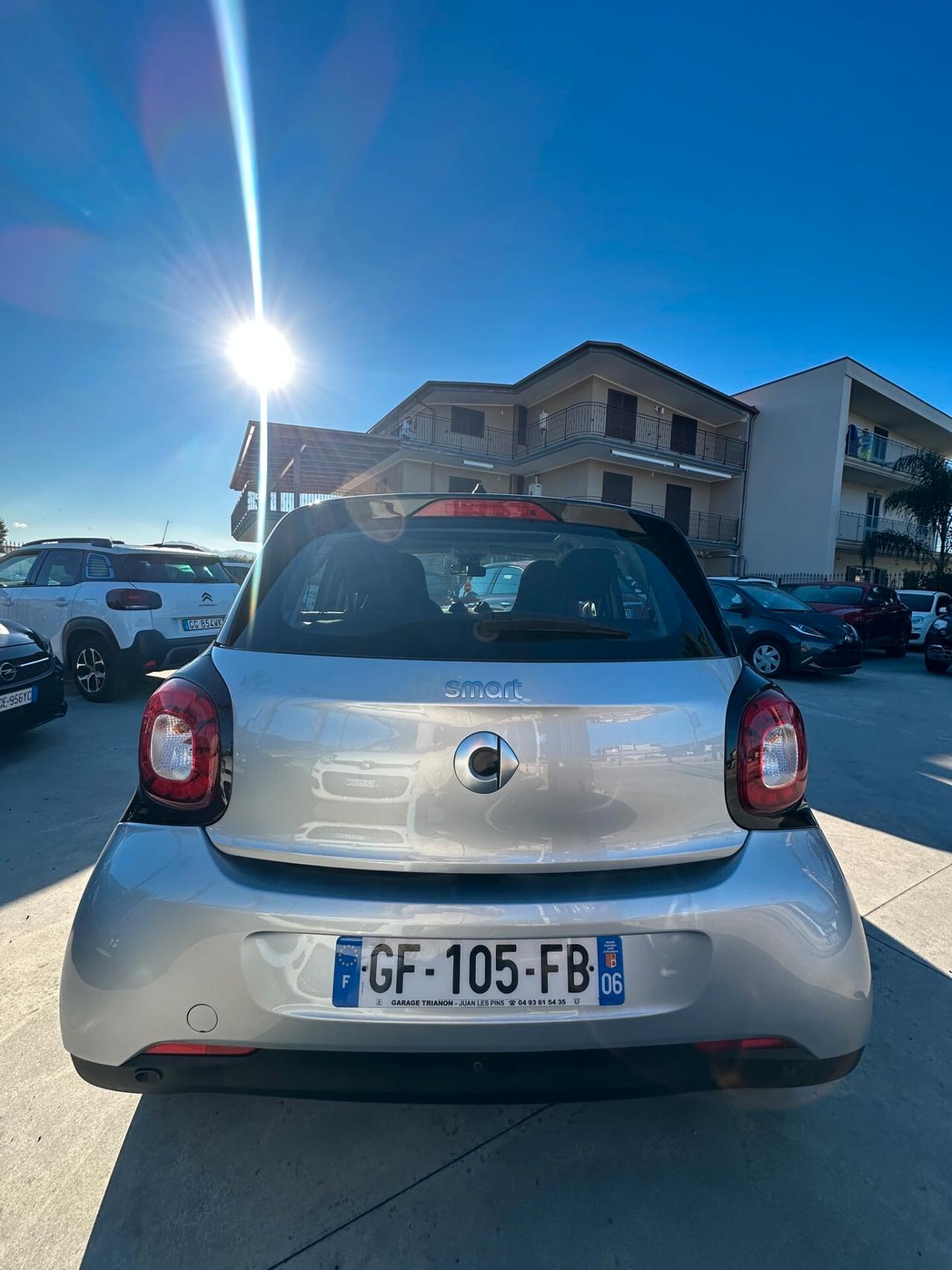 Smart ForFour 70 1.0 Passion