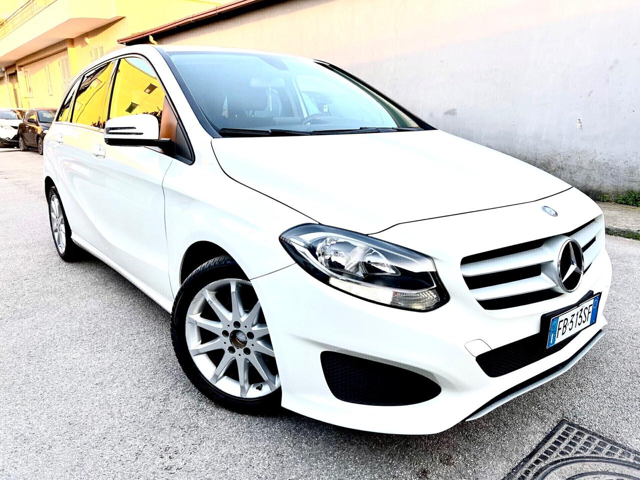 Mercedes-benz B 180 B 180 d Automatic Premium
