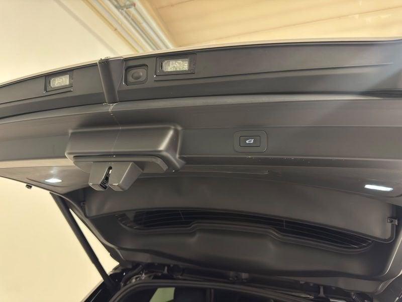 Land Rover Range Rover Sport 3.0D I6 249 MHEV Dynamic SE aut. N1 Autocarro